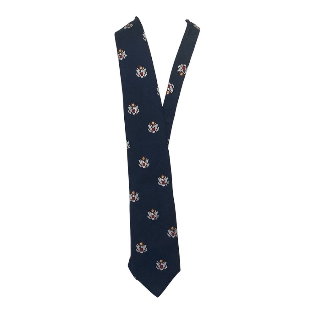 D.W. Zemke Inc Vintage Tie Pride Of America Bicentennial Eagle Crest Patriotic